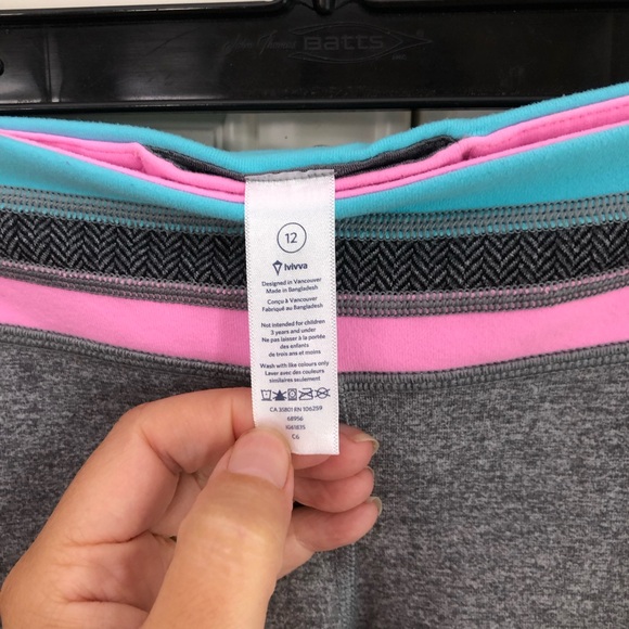 Ivivva by Lululemon girls reversible crop leggings - Picture 8 of 13